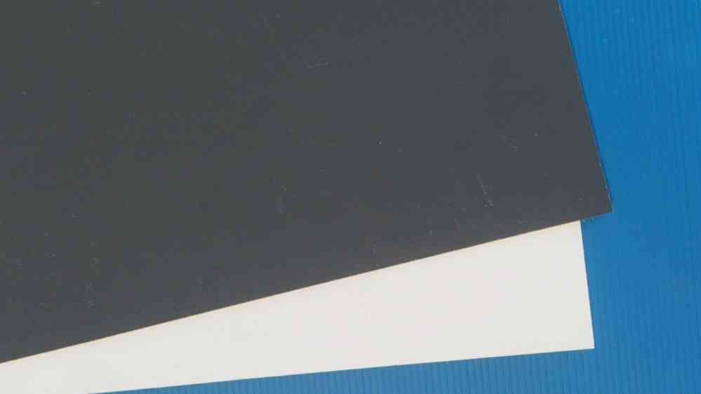 Panneau en PVC Dur 495 x 495 x 4 mm PVC Gris découpé sur Mesure RAL 7011 Alt-intech® 